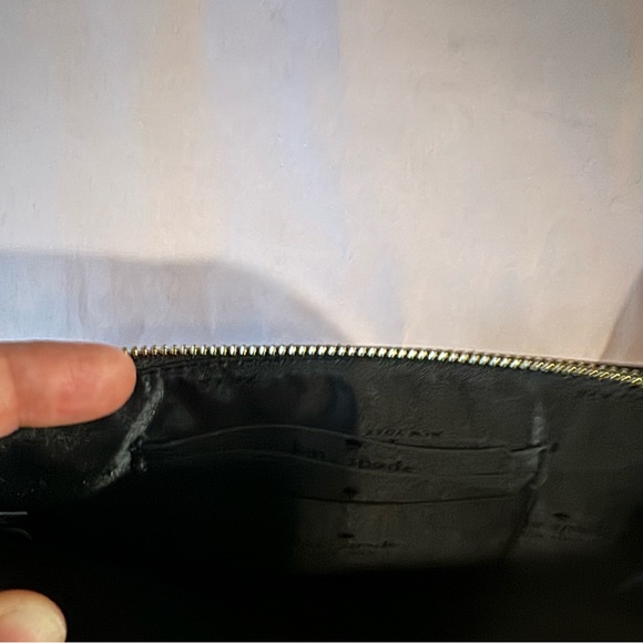 Kate Spade Lucy Wristlet - Picture 6 of 6